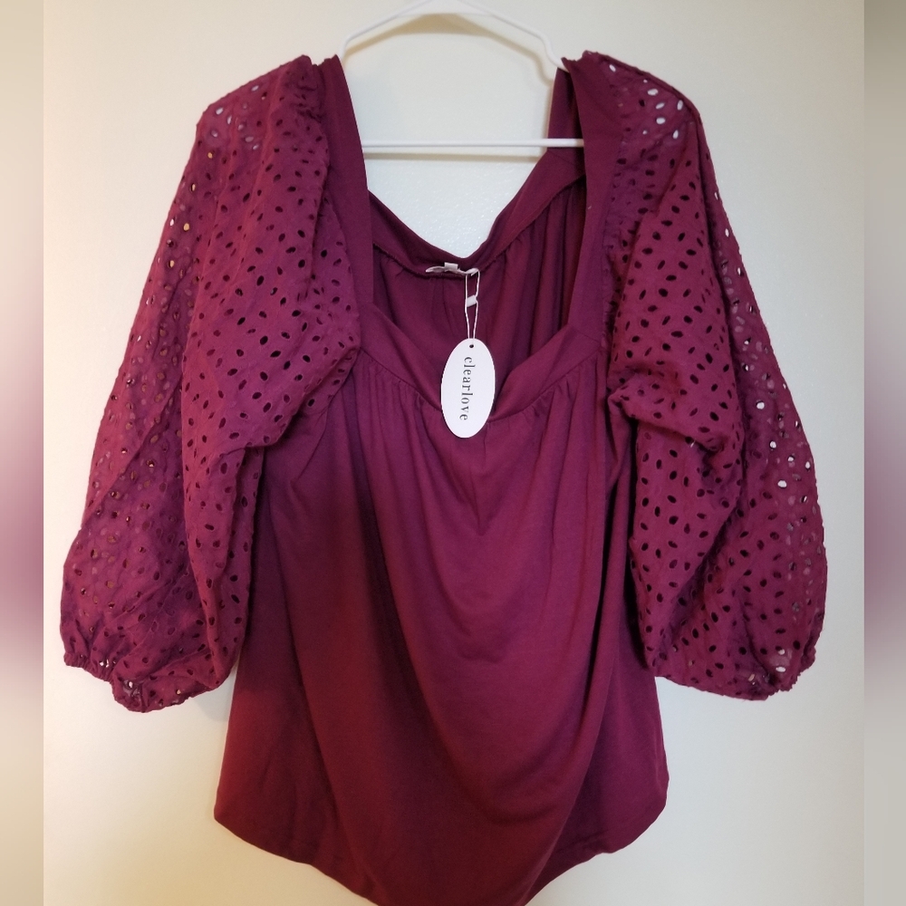 2/$24 Clearlove Maroon Top Size 1X